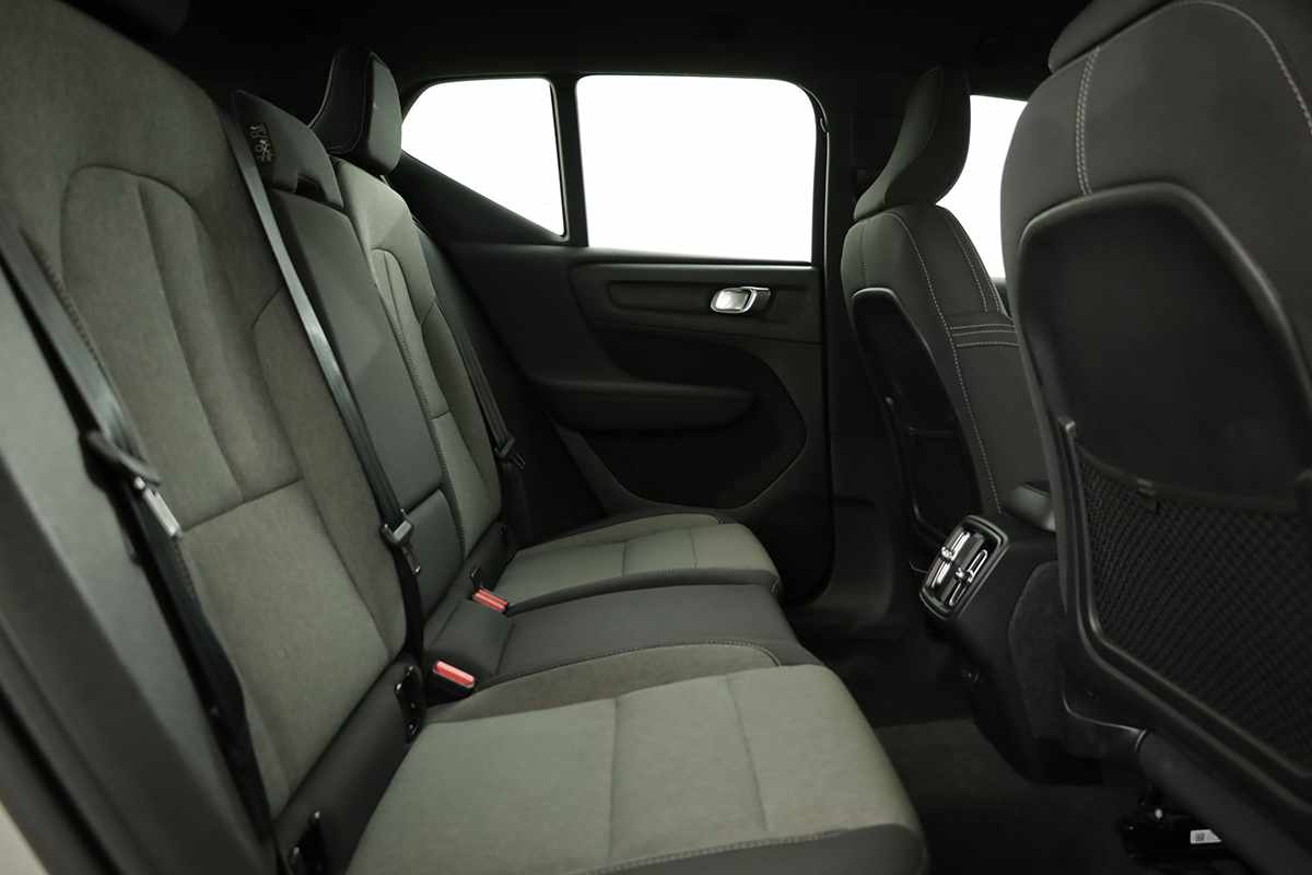 volvo-xc40-2024-gasolina-1477cc