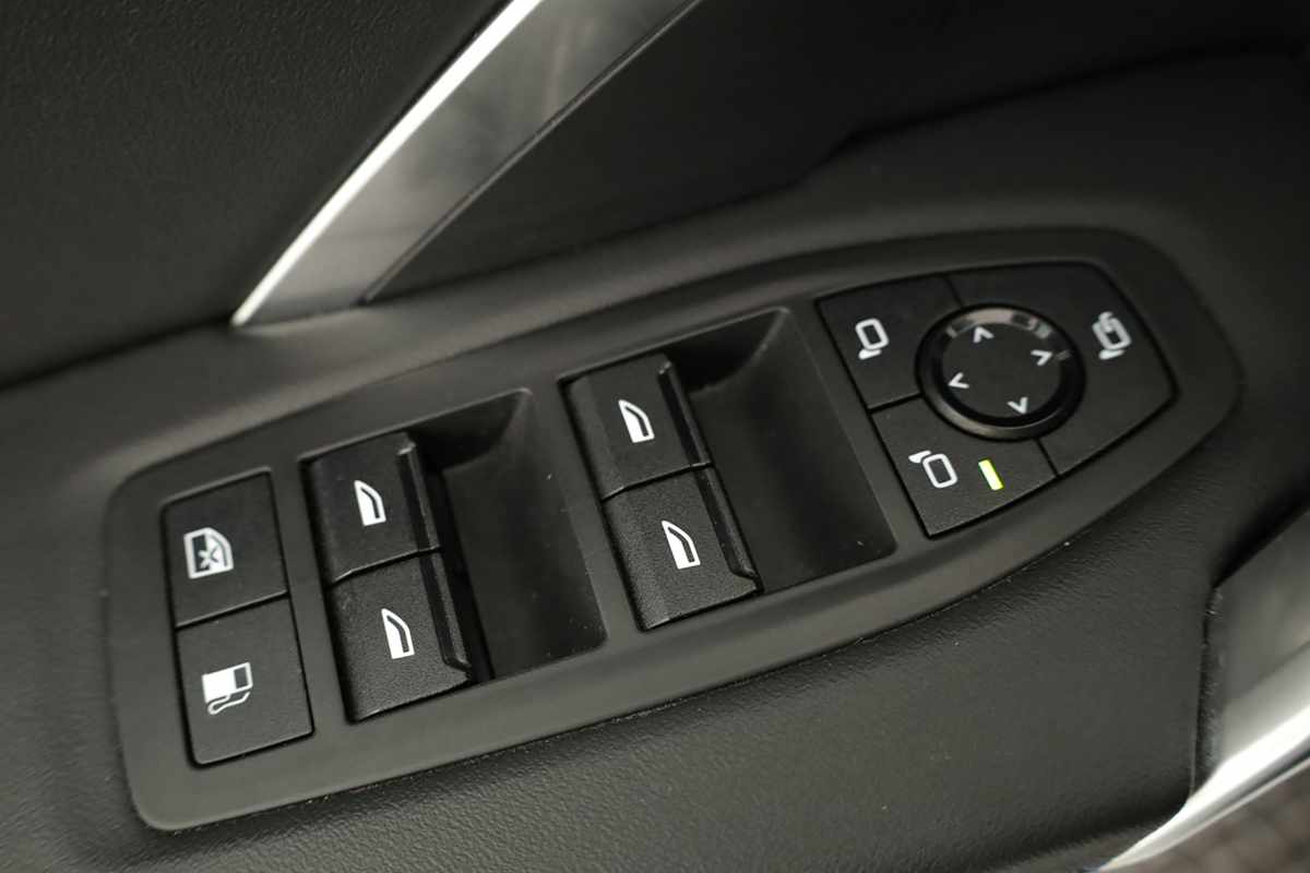 bmw-x1-2025-hibrido-a-gasolina-1499cc