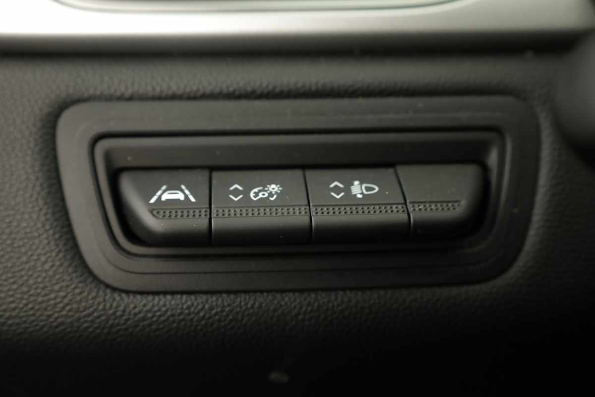 renault-captur-2024-gpl-999cc