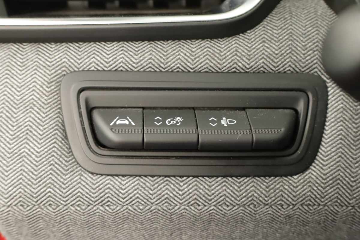 renault-clio-2024-gasolina-999cc
