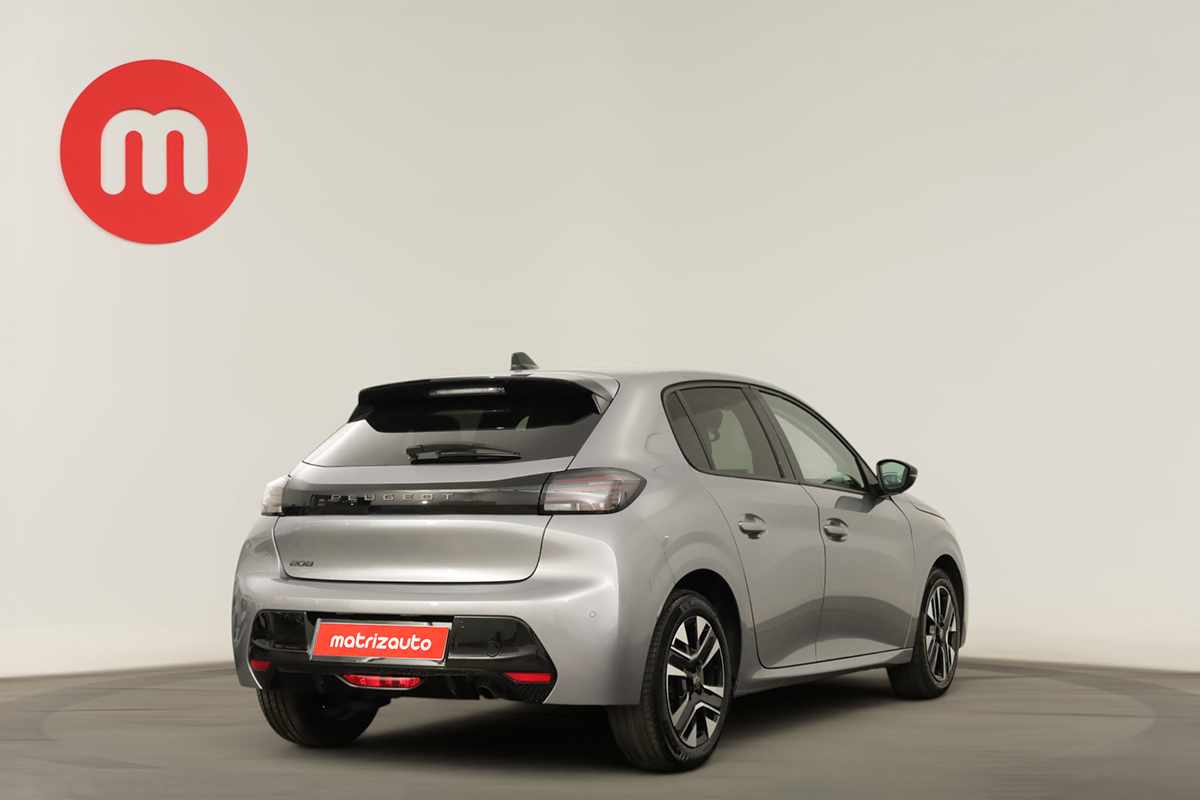 peugeot-208-2025-gasolina-1199cc