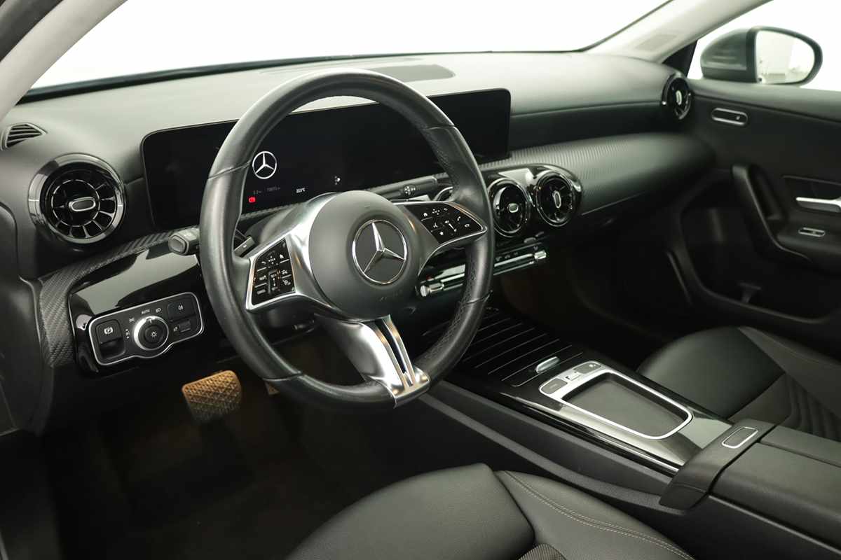 mercedes-benz-classe-a-2024-gasolina-1332cc