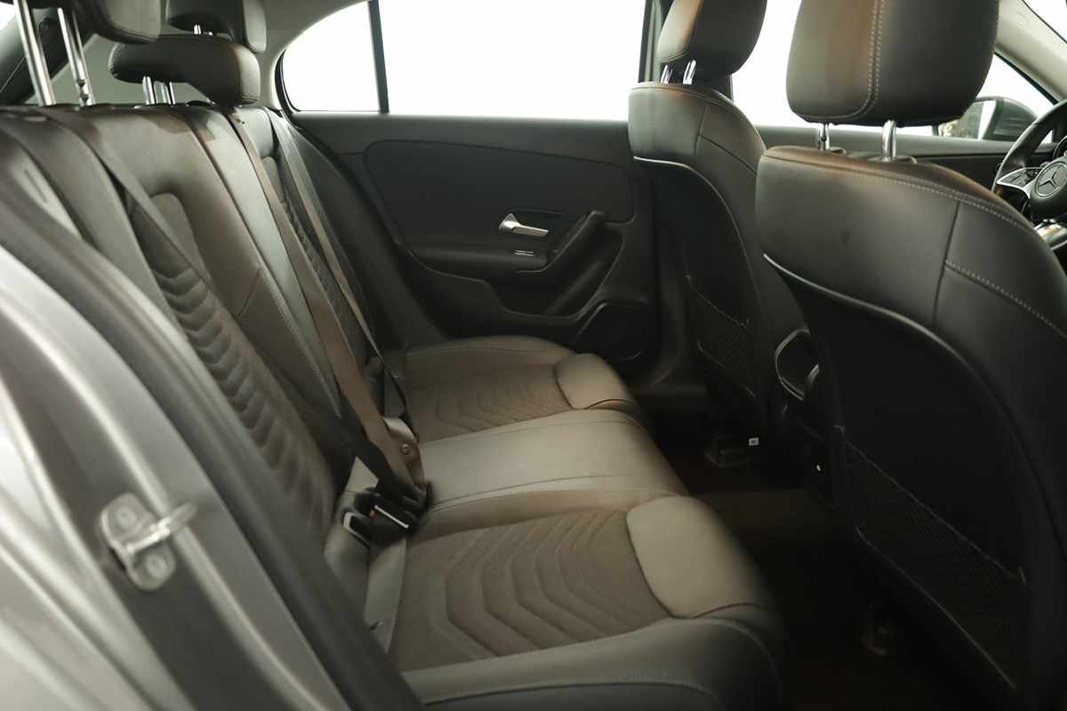mercedes-benz-classe-a-2024-gasolina-1332cc