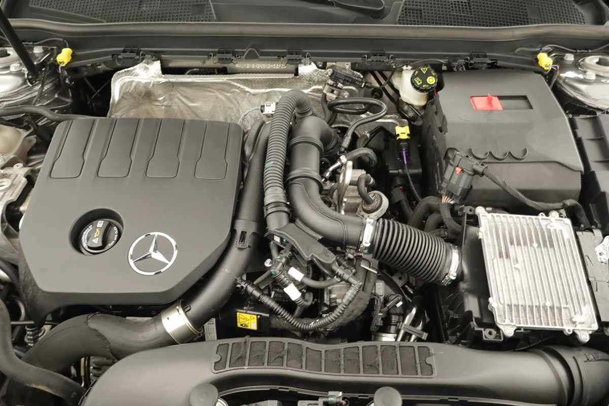 mercedes-benz-classe-a-2024-gasolina-1332cc