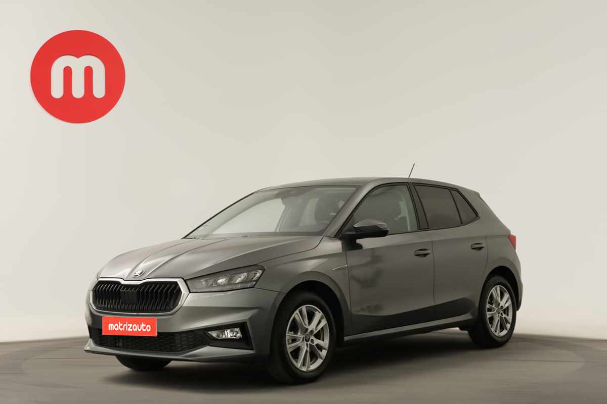 skoda-fabia-2025-gasolina-999cc