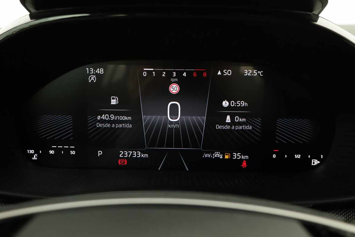 skoda-fabia-2025-gasolina-999cc