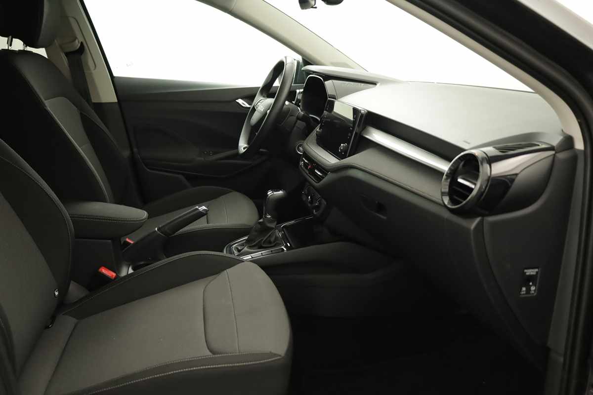 skoda-fabia-2025-gasolina-999cc