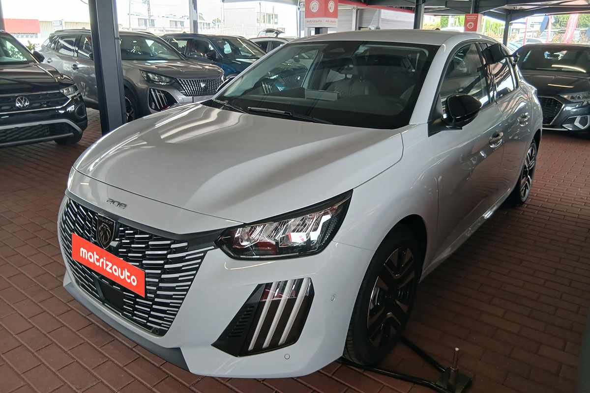 peugeot-208-2026-gasolina-1199cc