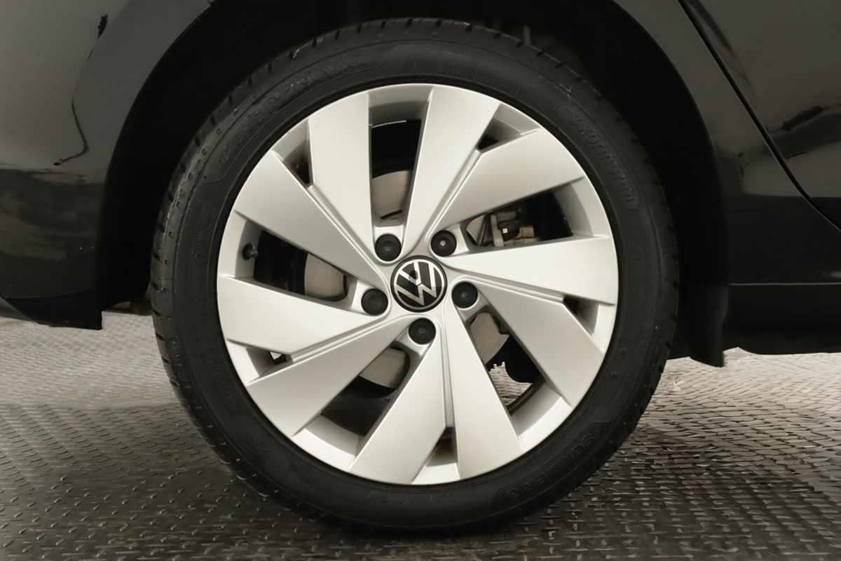 volkswagen-golf-2025-hibrido-a-gasolina-1498cc