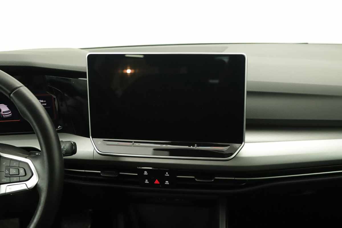 volkswagen-golf-2025-hibrido-a-gasolina-1498cc