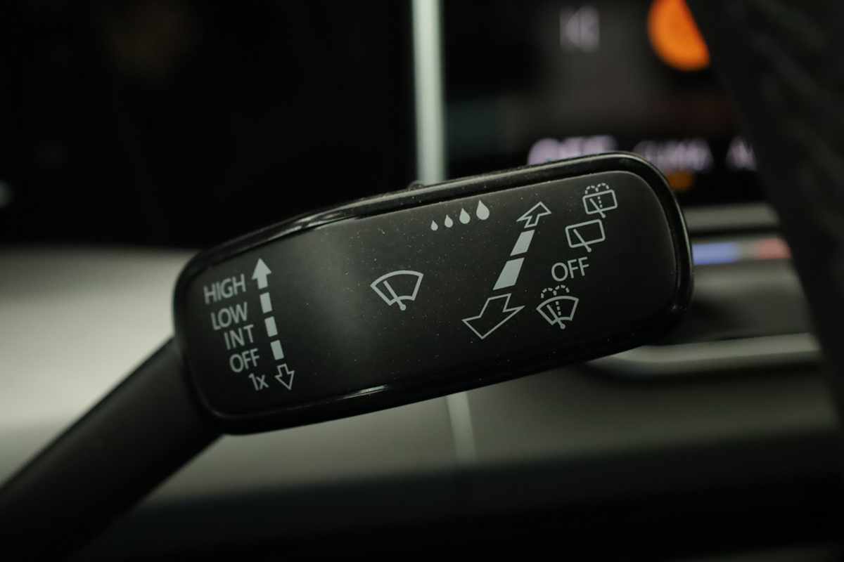 volkswagen-golf-2025-hibrido-a-gasolina-1498cc