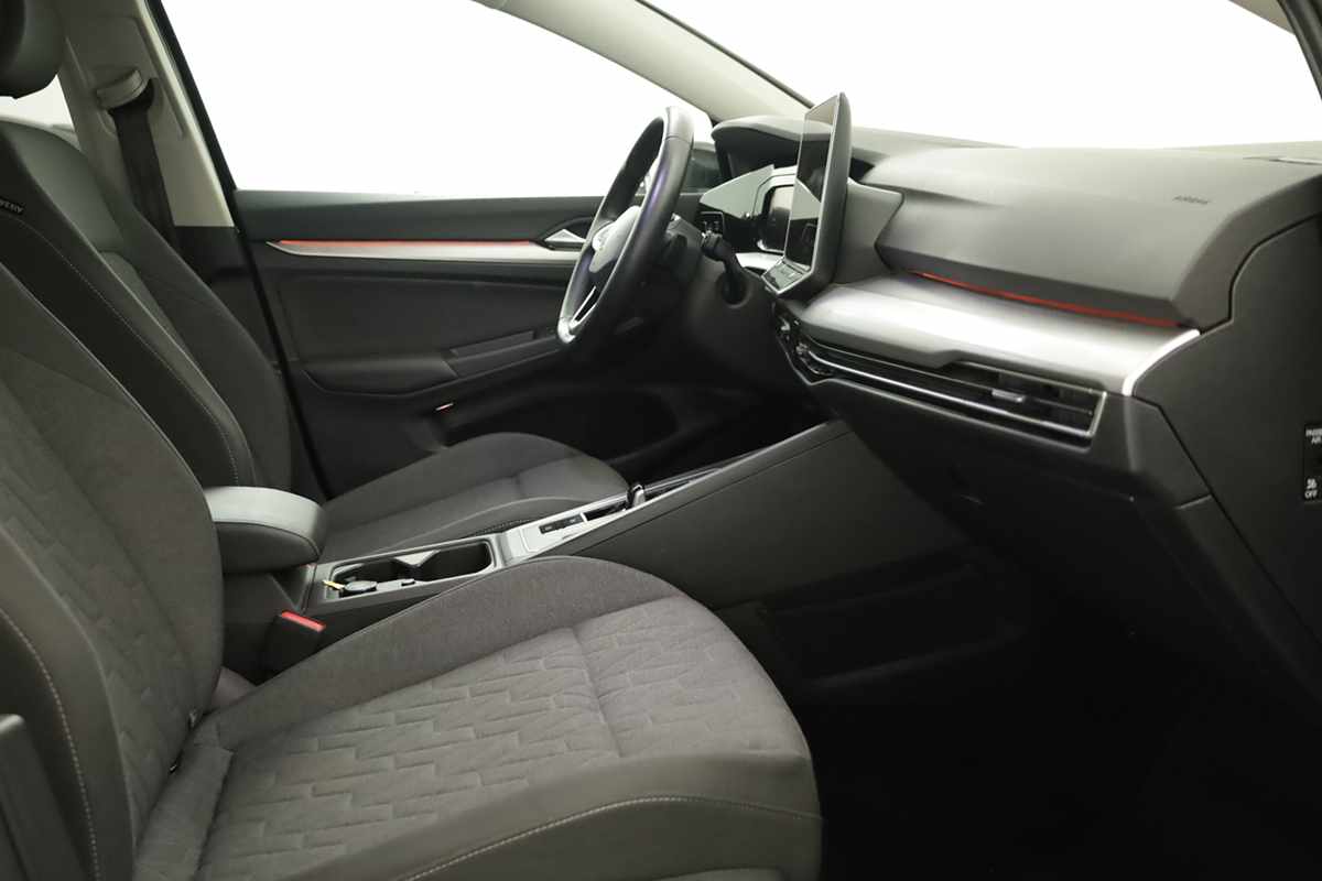 volkswagen-golf-2025-hibrido-a-gasolina-1498cc