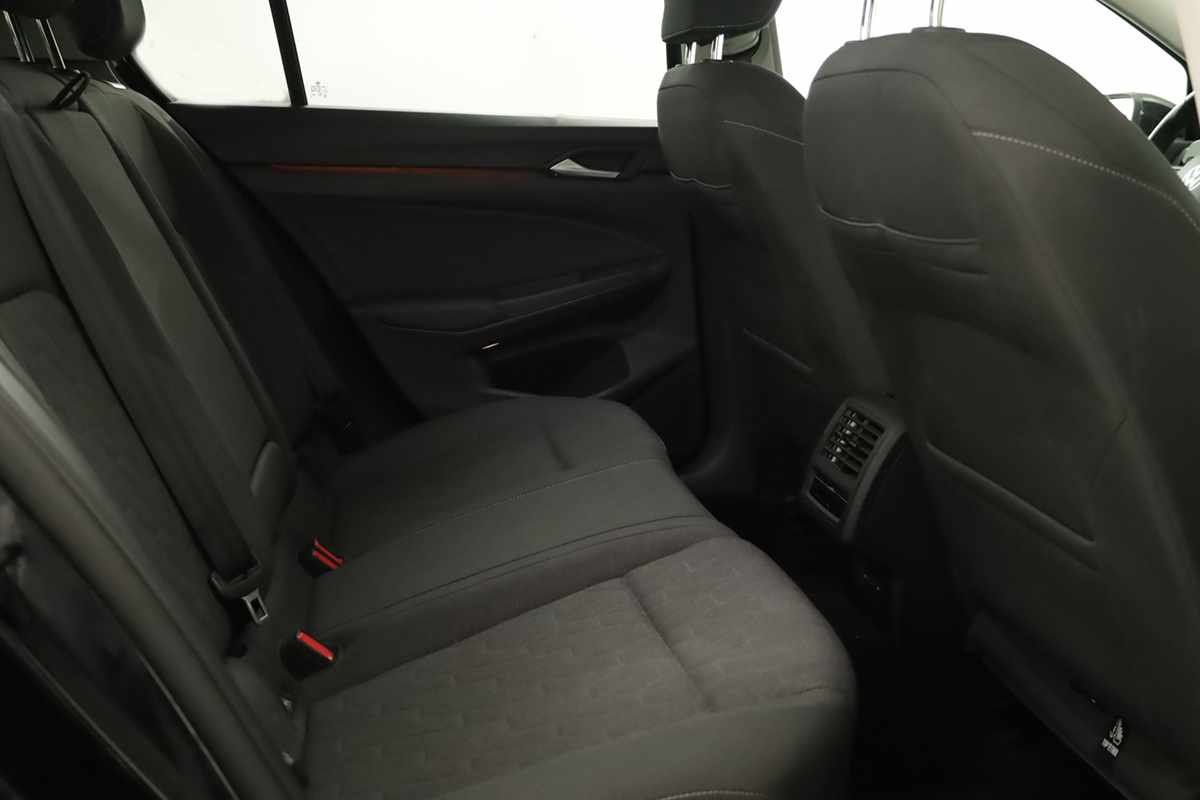 volkswagen-golf-2025-hibrido-a-gasolina-1498cc