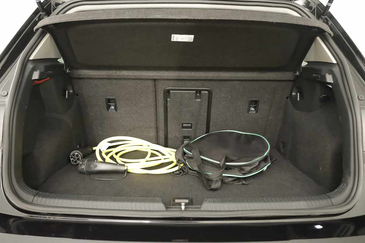 volkswagen-golf-2025-hibrido-a-gasolina-1498cc