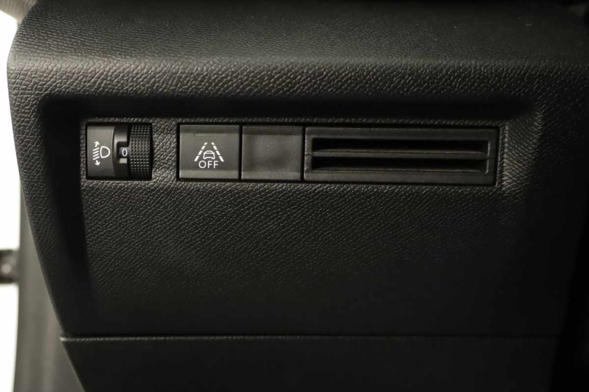 citroen-c4-2024-gasolina-1199cc