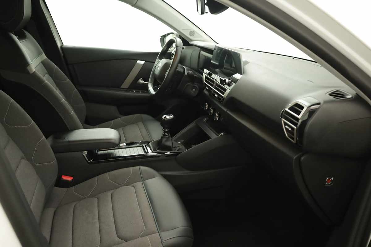 citroen-c4-2024-gasolina-1199cc