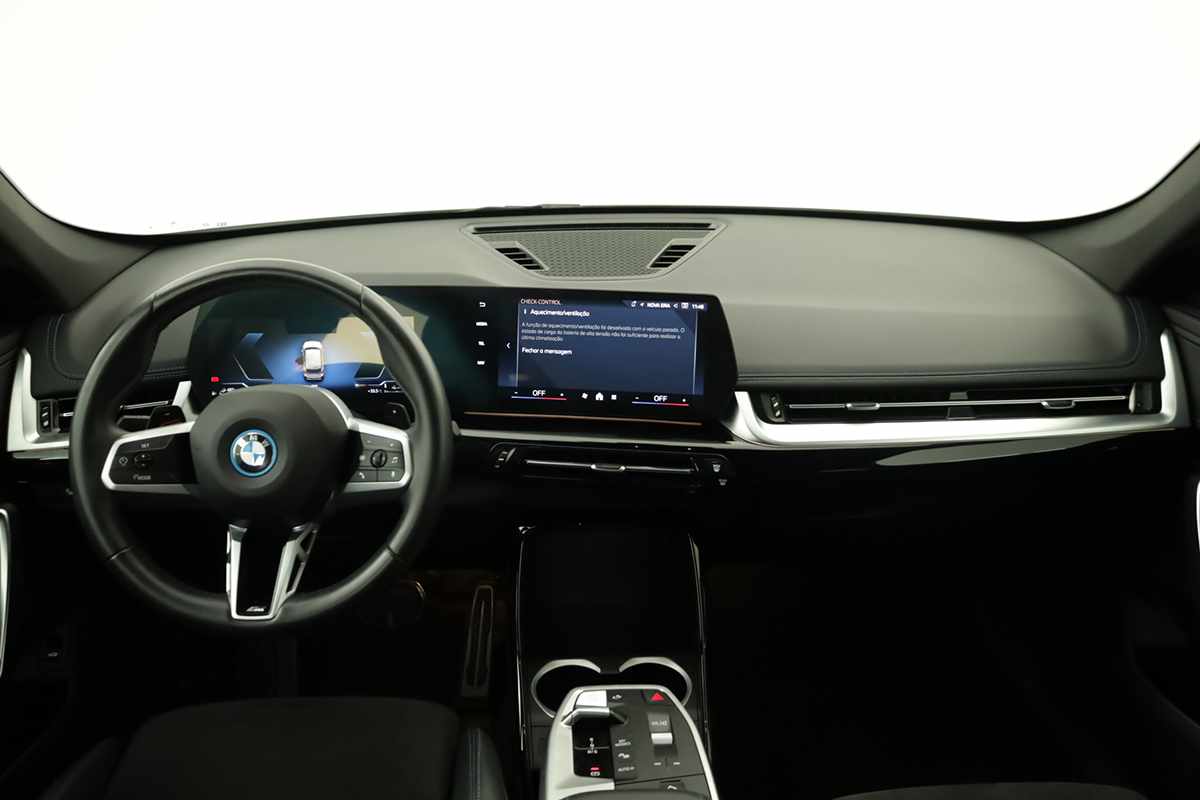 bmw-x1-2025-hibrido-a-gasolina-1499cc