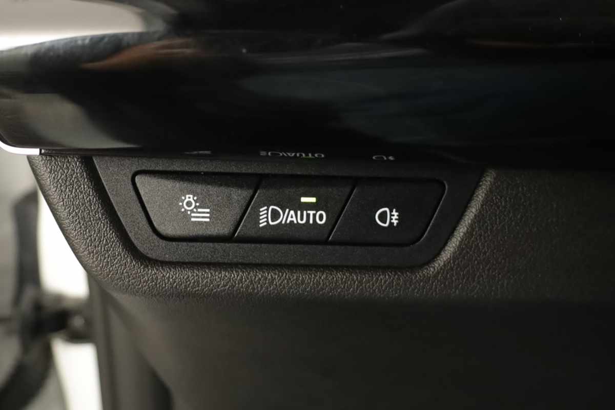 bmw-x1-2025-hibrido-a-gasolina-1499cc