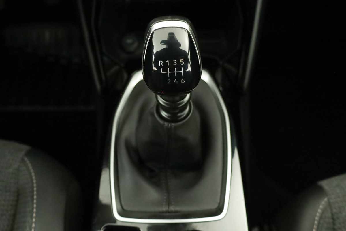 peugeot-2008-2025-gasolina-1199cc