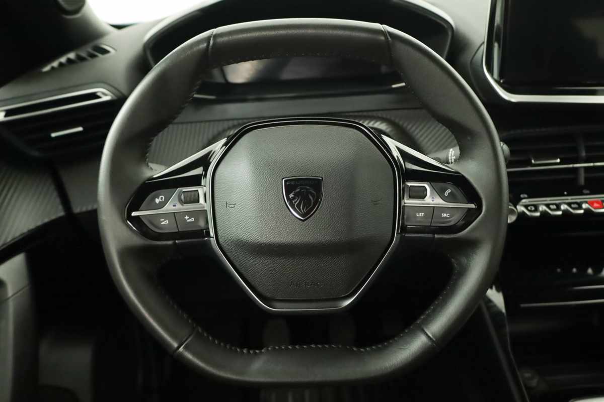 peugeot-2008-2025-gasolina-1199cc