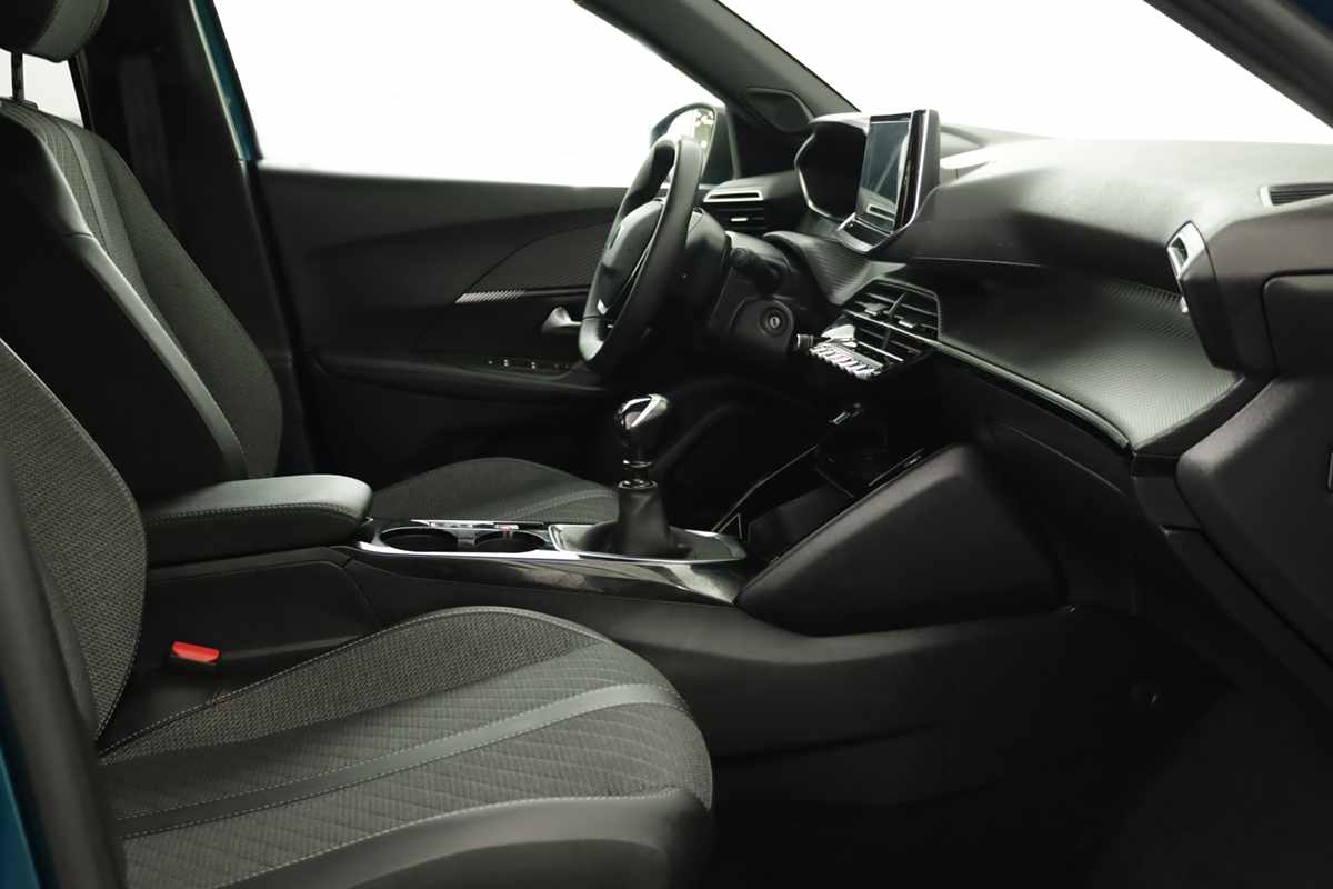 peugeot-2008-2025-gasolina-1199cc