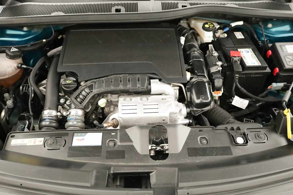 peugeot-2008-2025-gasolina-1199cc