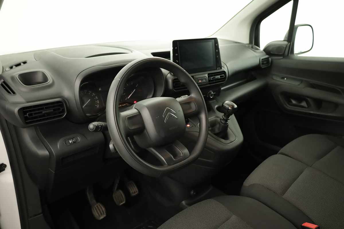 citroen-berlingo-2024-diesel-1499cc