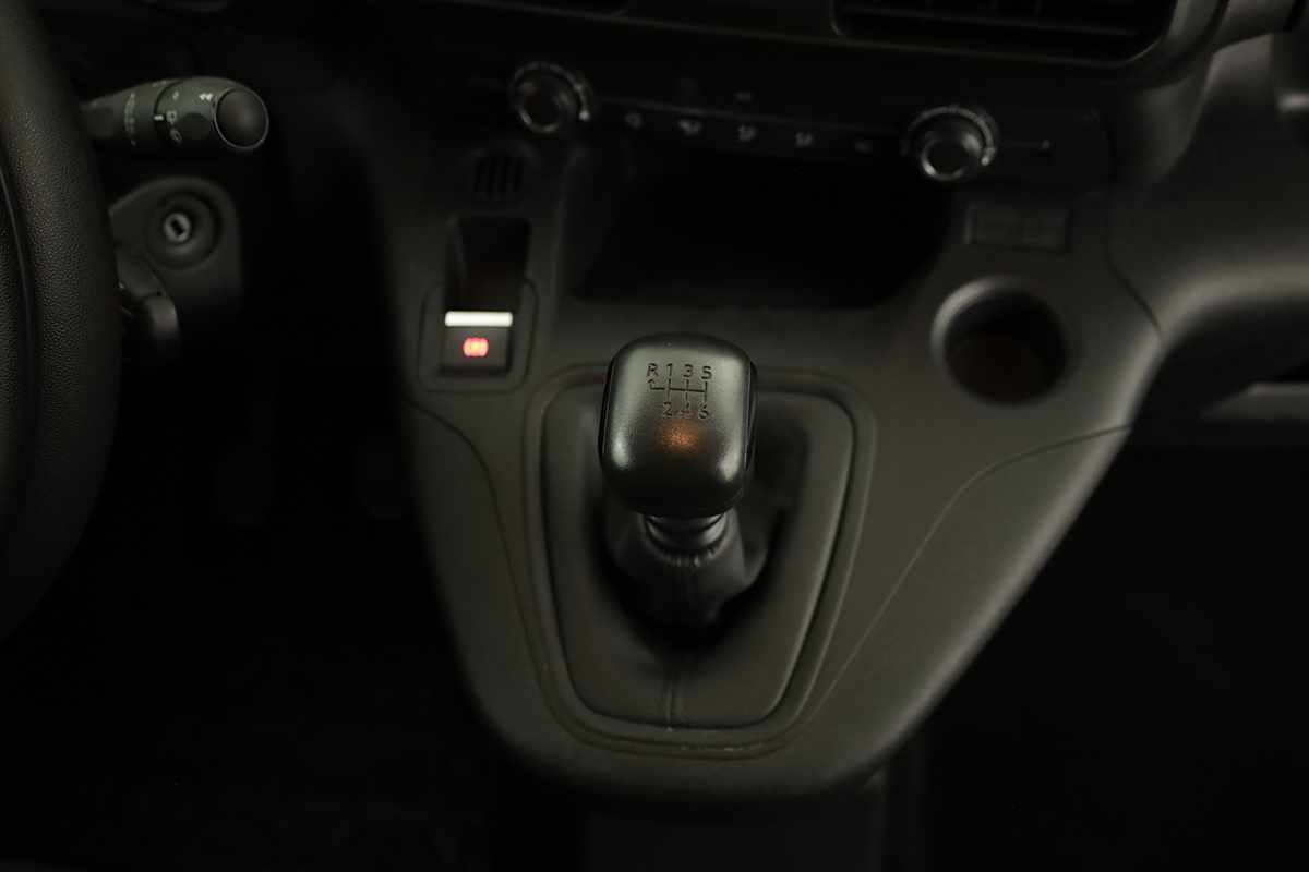 citroen-berlingo-2024-diesel-1499cc