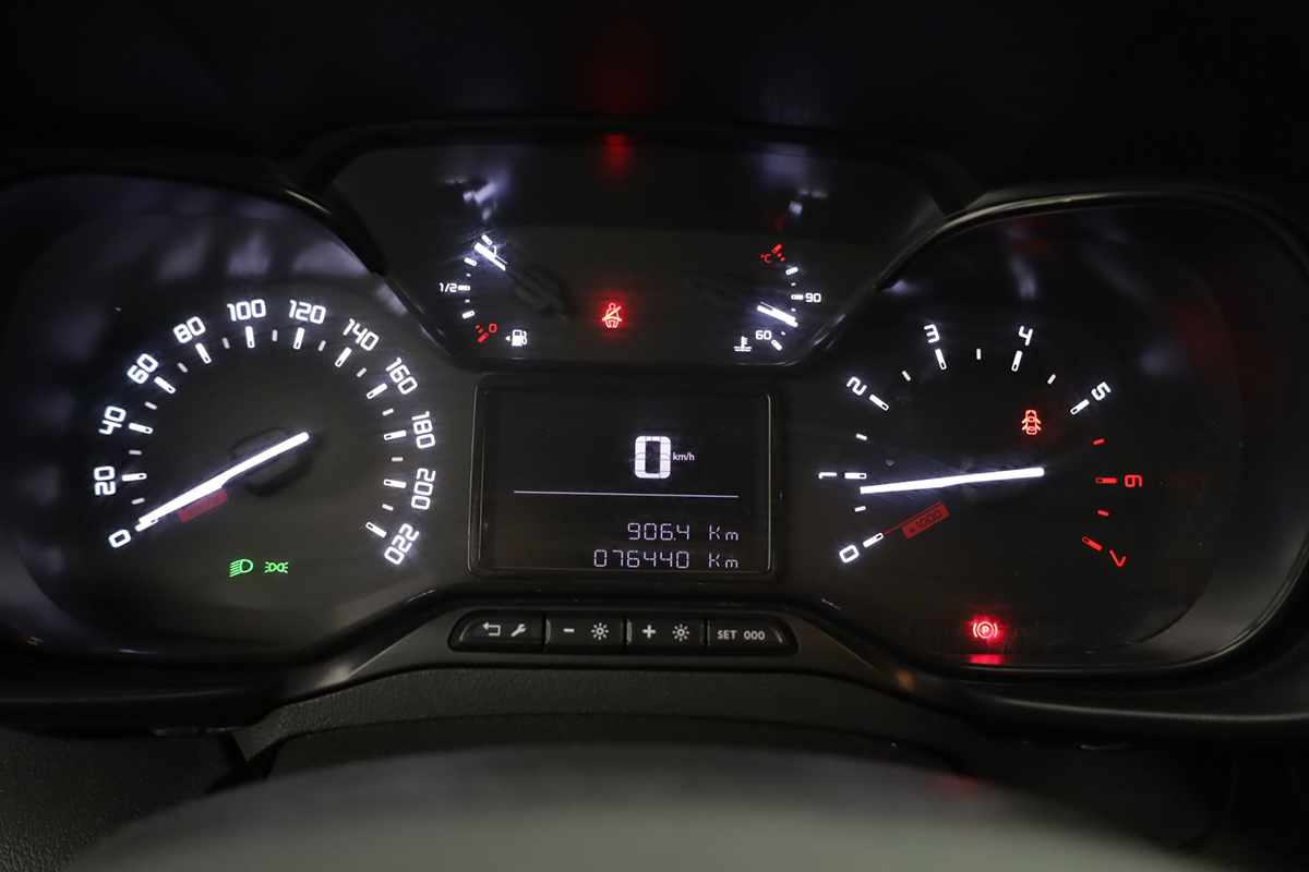 citroen-berlingo-2024-diesel-1499cc