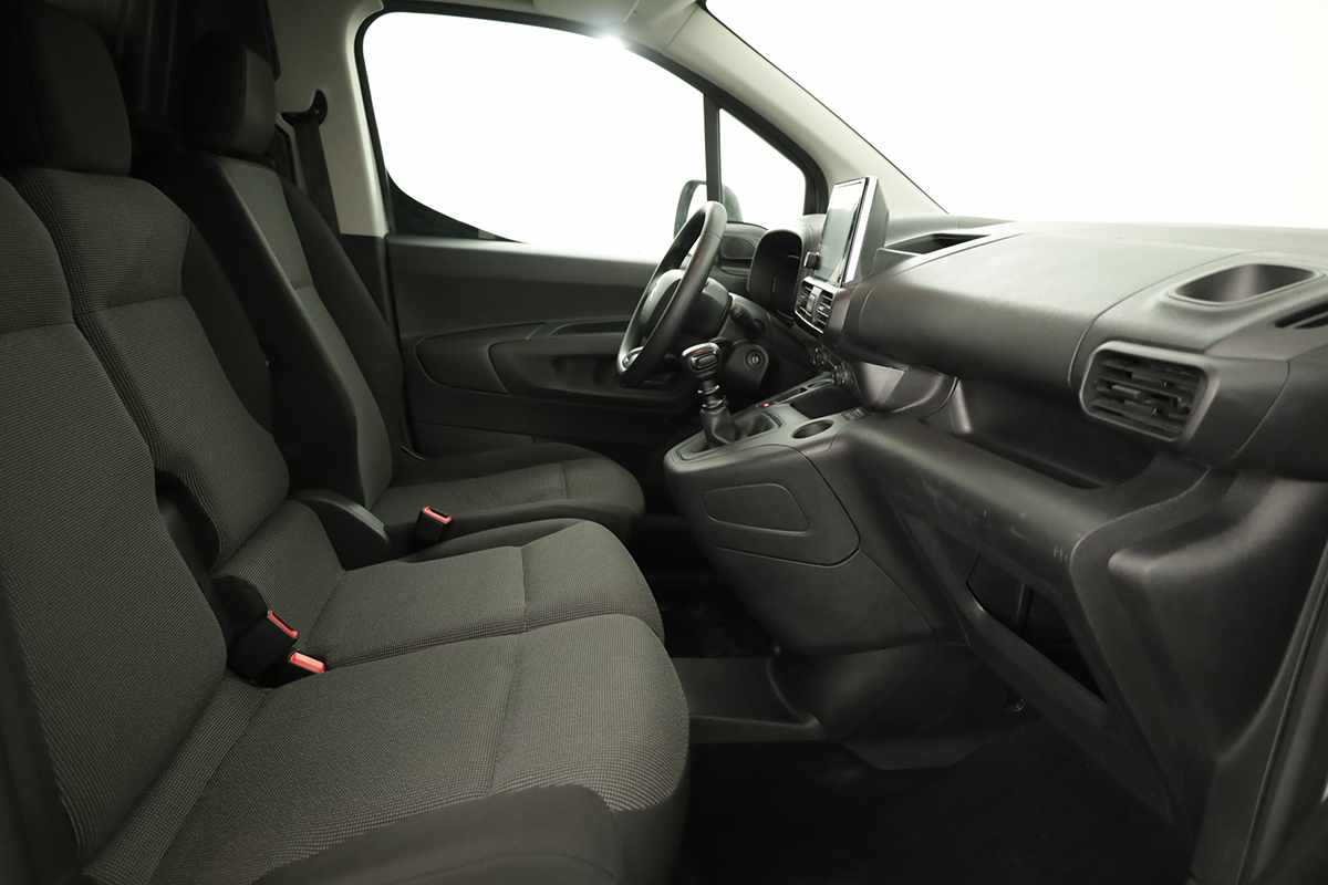 citroen-berlingo-2024-diesel-1499cc
