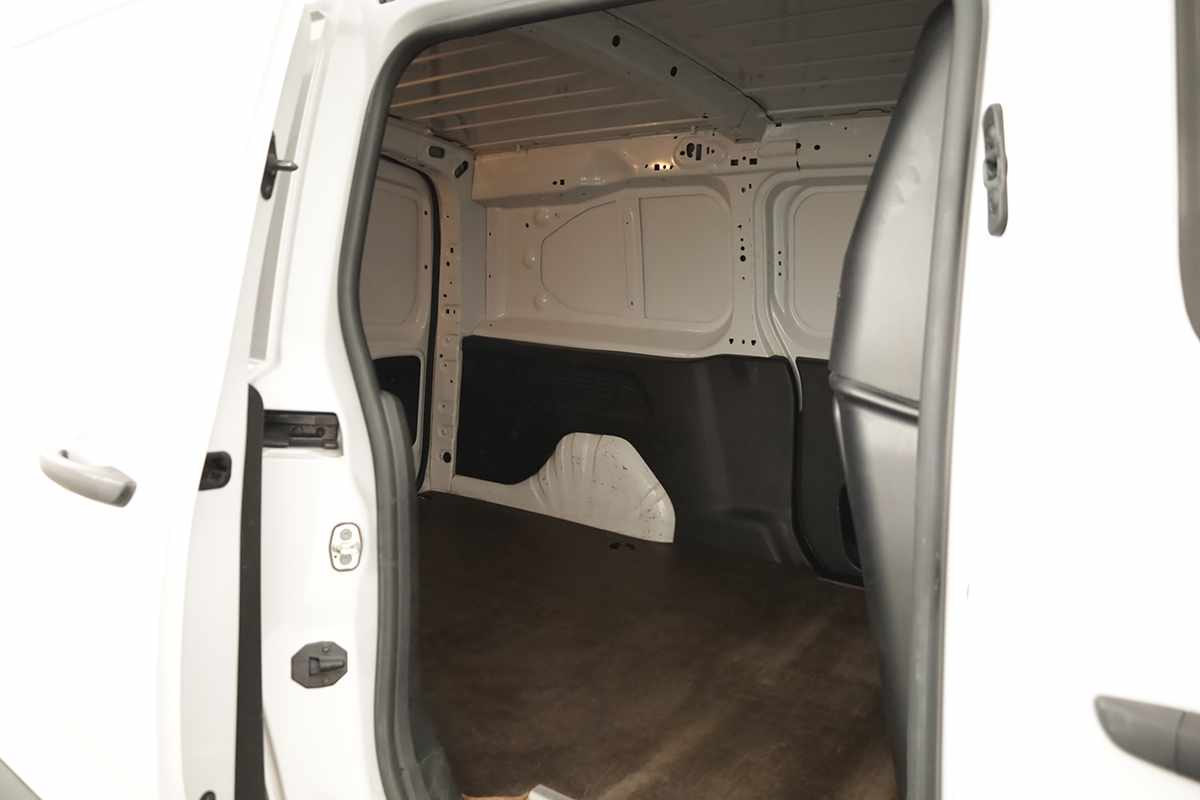 citroen-berlingo-2024-diesel-1499cc
