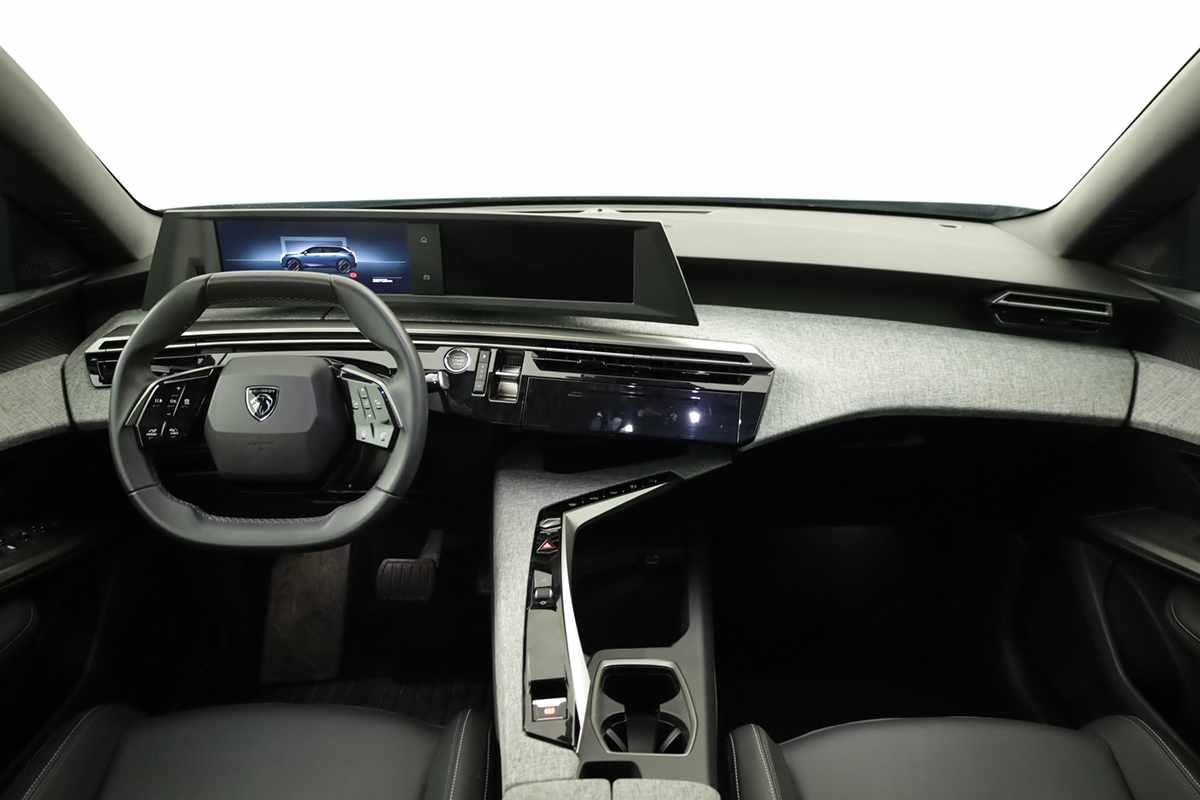 peugeot-5008-2025-gasolina-1199cc
