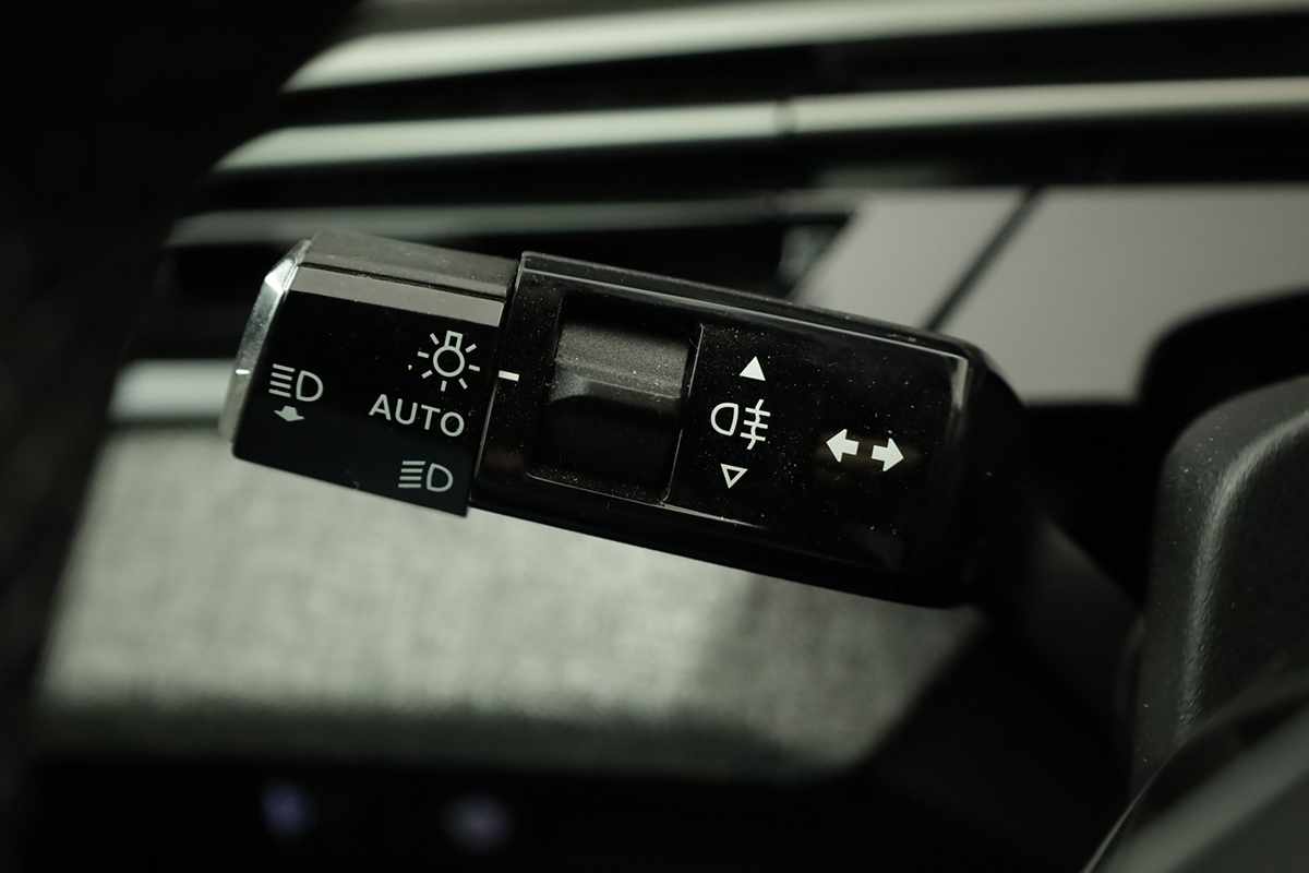 peugeot-5008-2025-gasolina-1199cc