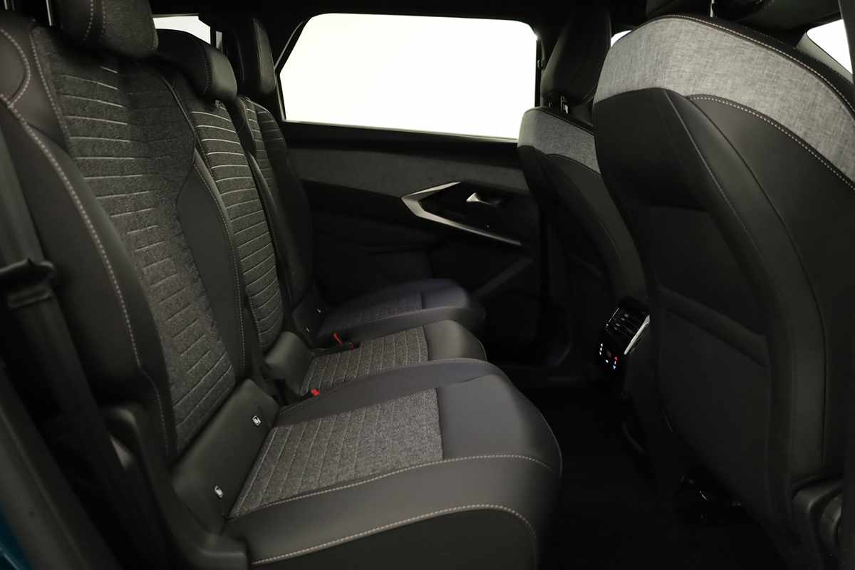 peugeot-5008-2025-gasolina-1199cc