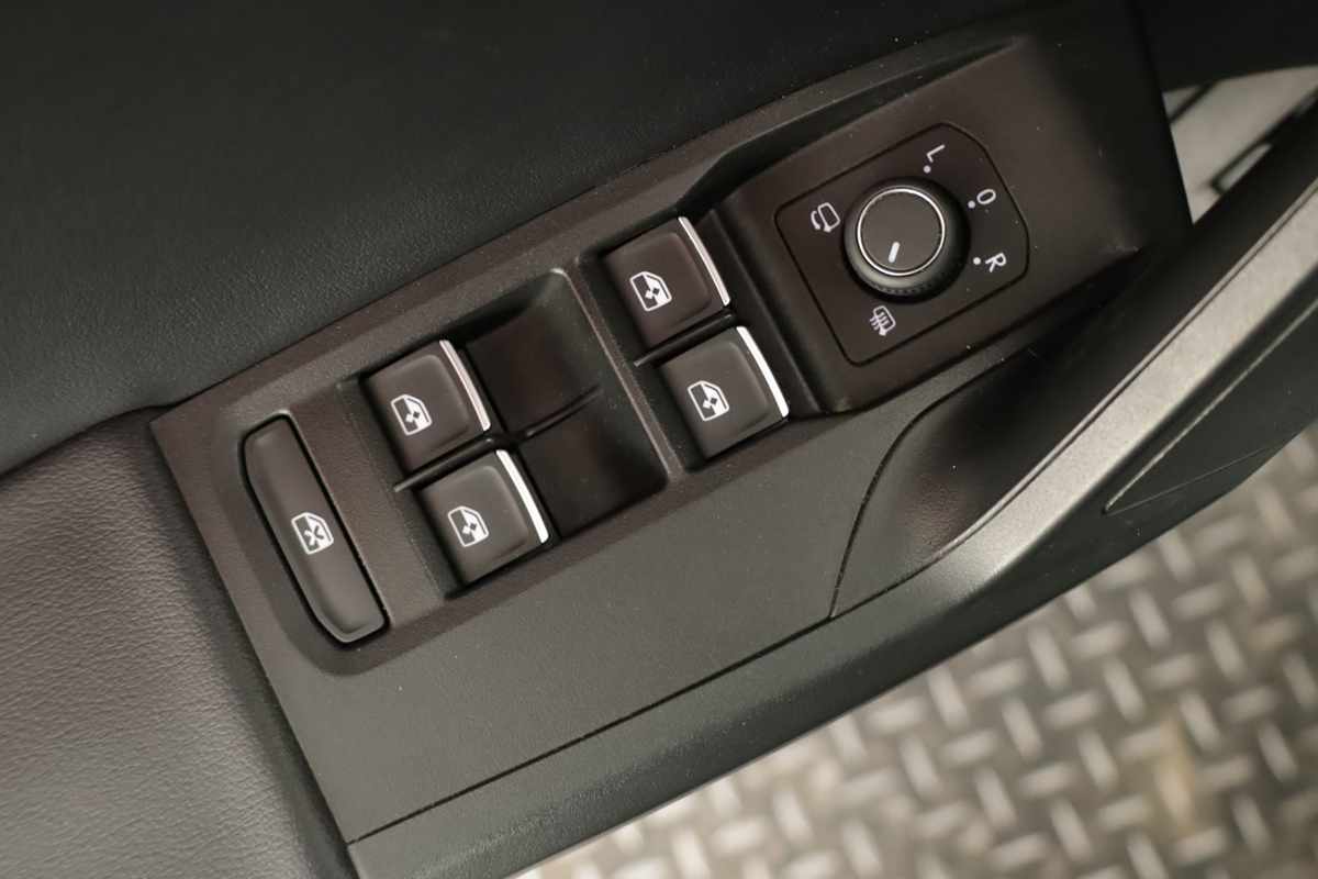 seat-leon-st-2025-hibrido-a-gasolina-1498cc