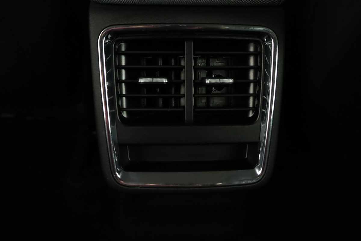 skoda-enyaq-2023-eletrico-0cc