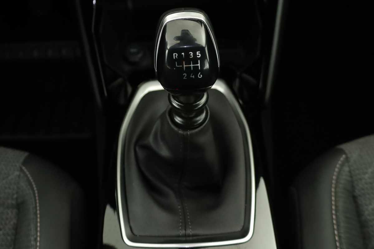peugeot-2008-2025-gasolina-1199cc
