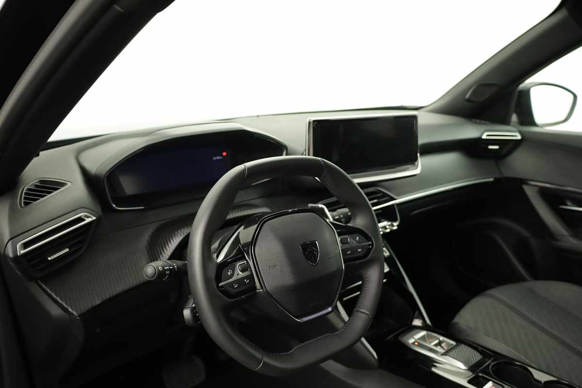 peugeot-2008-2025-gasolina-1199cc