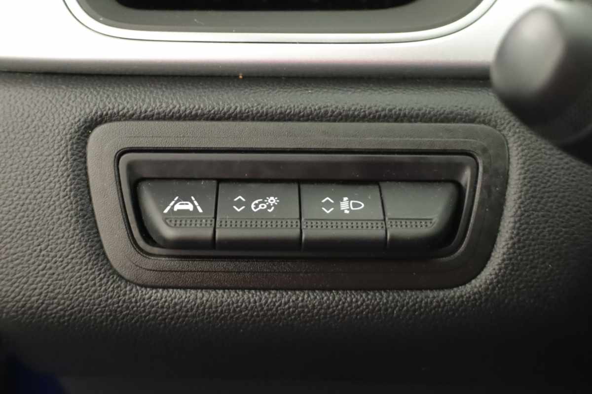 renault-captur-2024-gpl-999cc