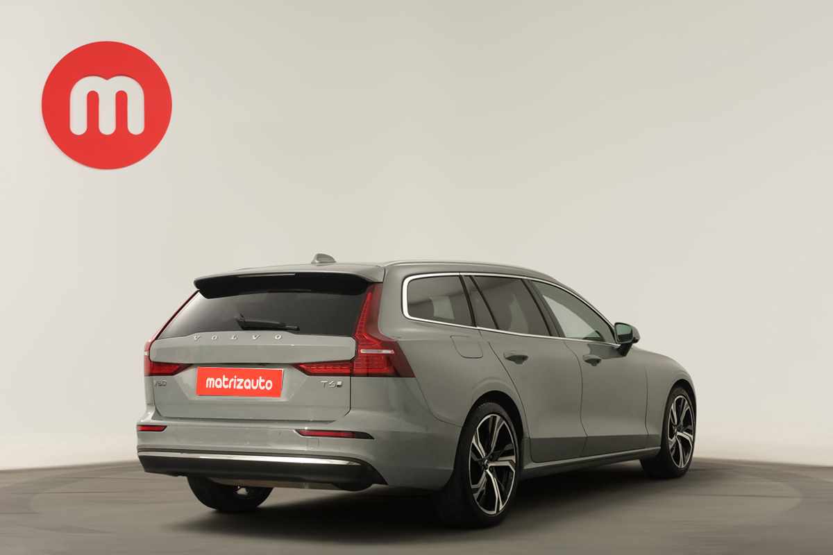 volvo-v60-2025-hibrido-a-gasolina-1969cc