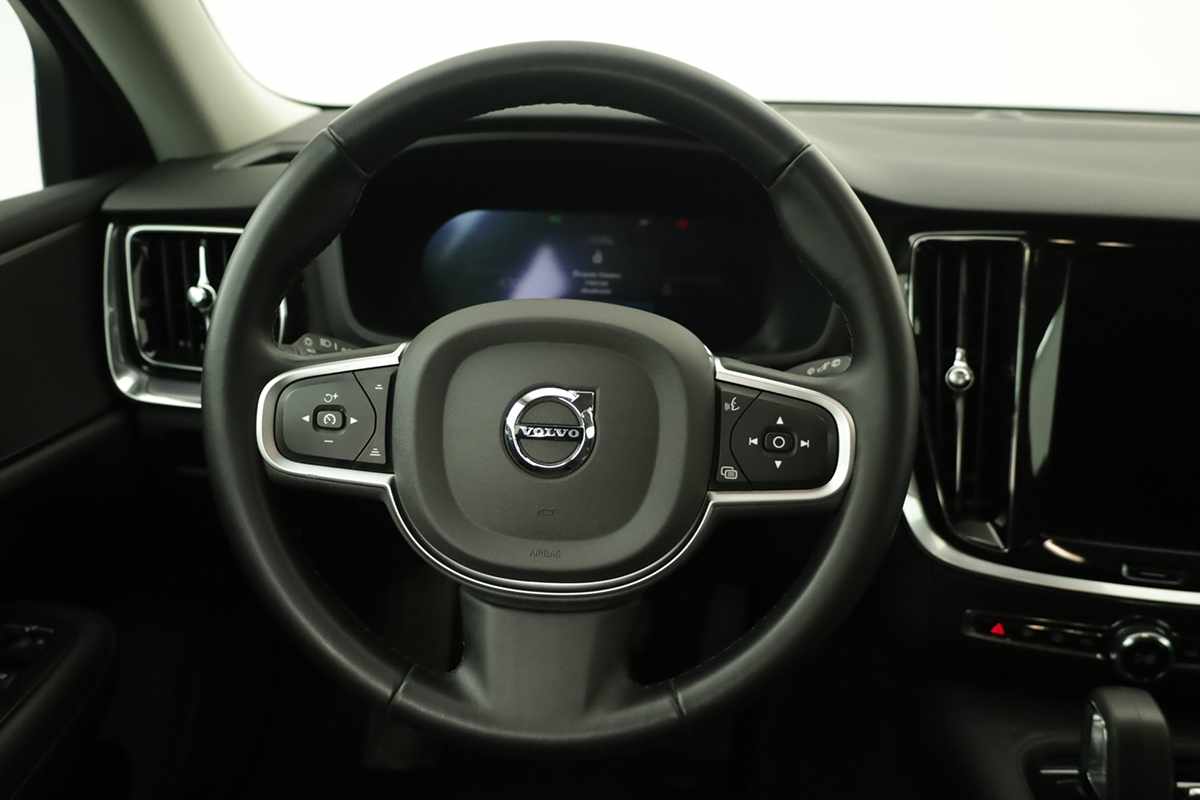 volvo-v60-2025-hibrido-a-gasolina-1969cc