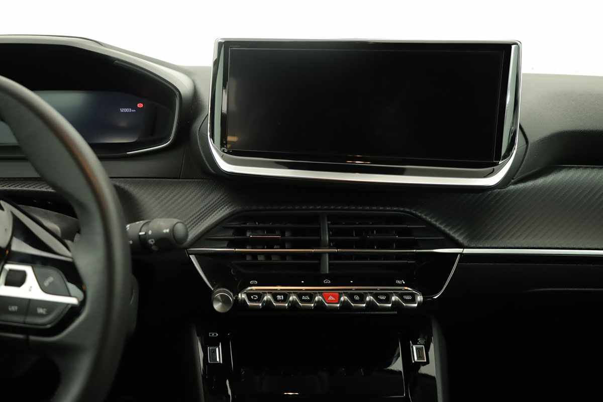 peugeot-208-2025-gasolina-1199cc