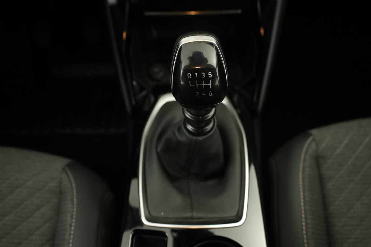 peugeot-208-2025-gasolina-1199cc