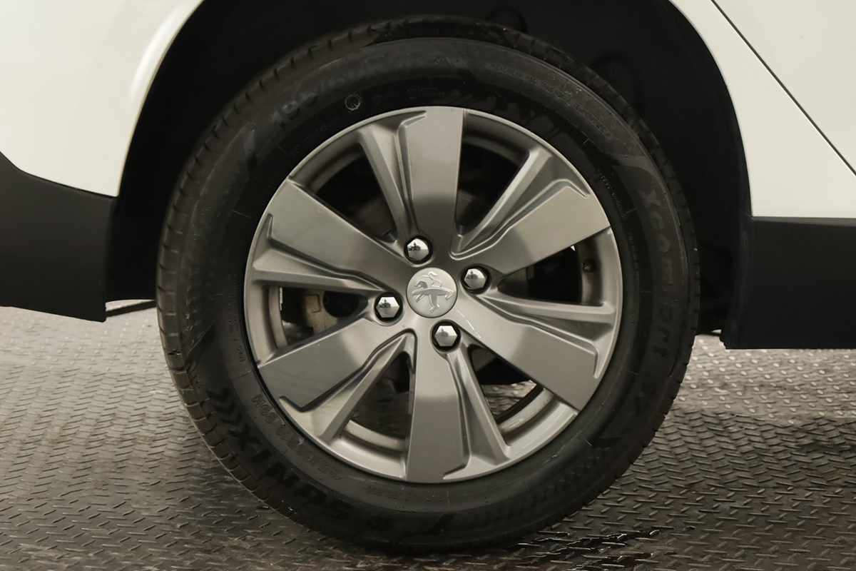 peugeot-2008-2019-gasolina-1199cc