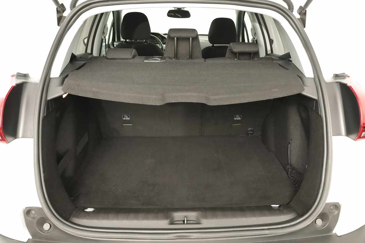 peugeot-2008-2019-gasolina-1199cc