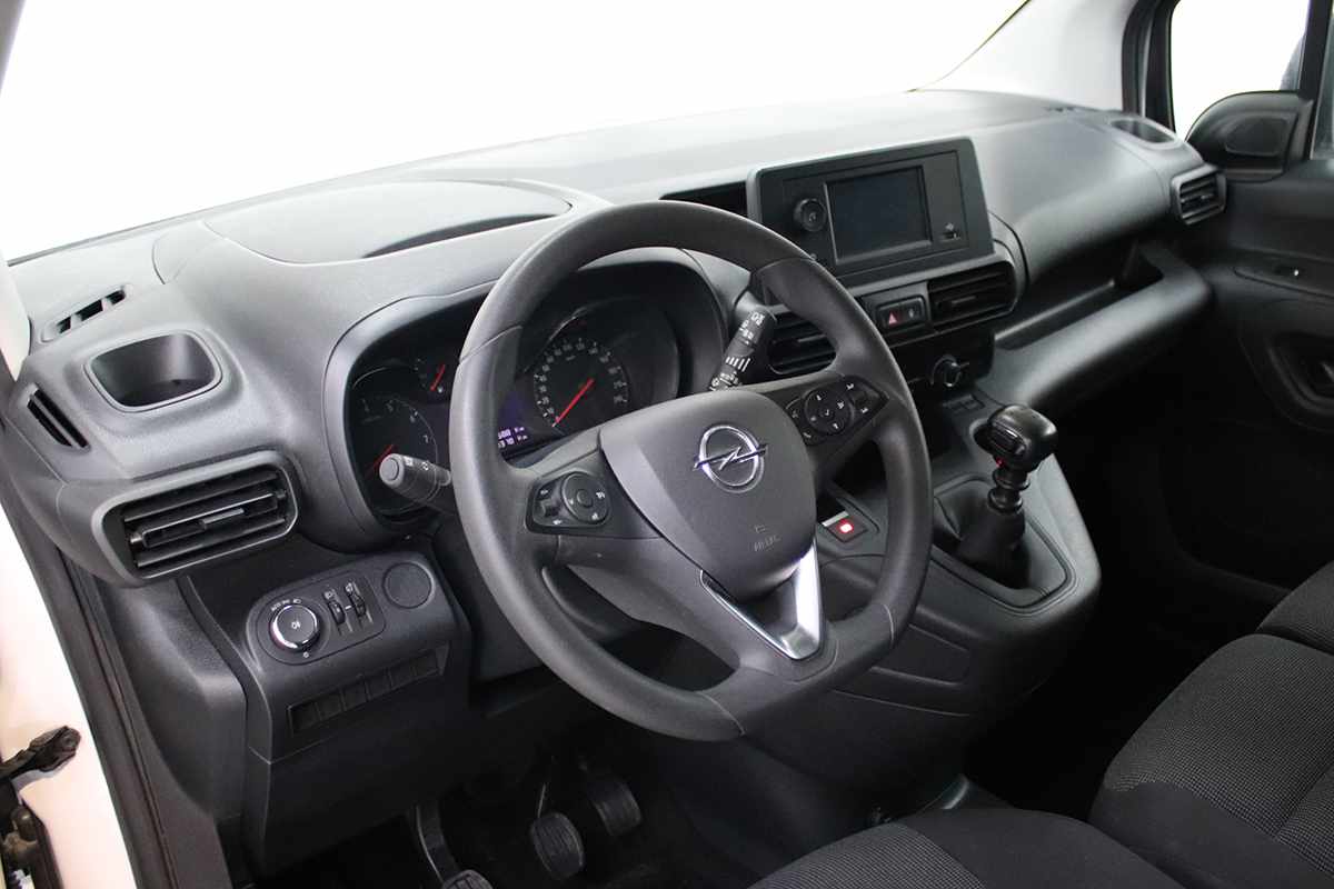opel-combo-2023-diesel-1499cc