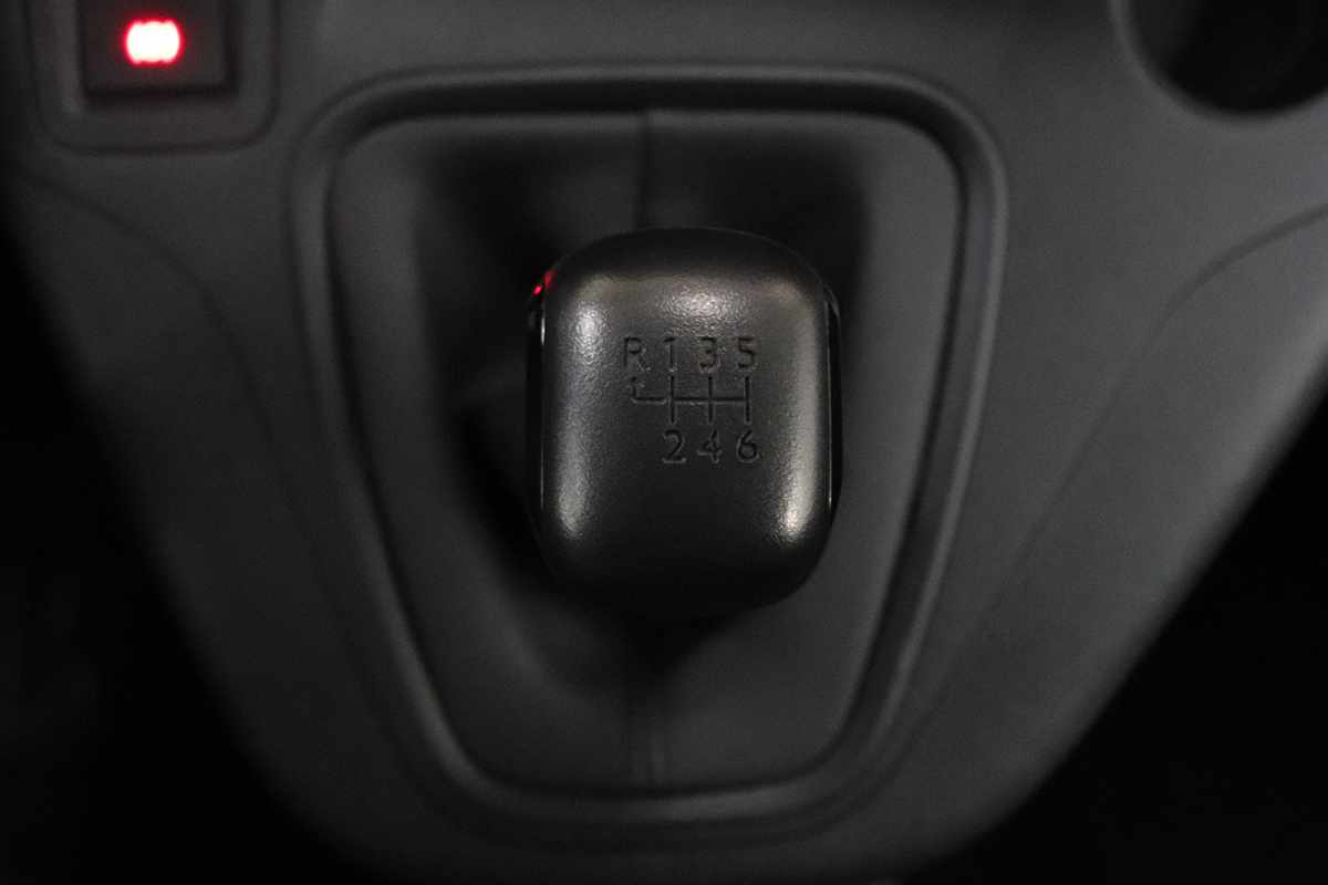 opel-combo-2023-diesel-1499cc