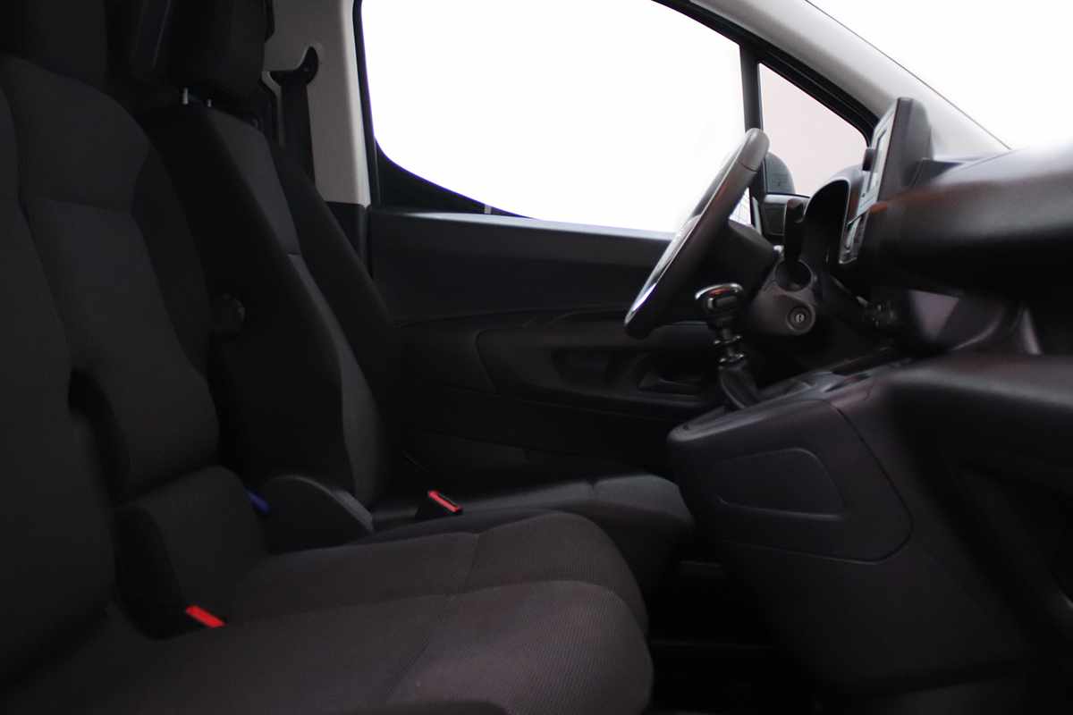 opel-combo-2023-diesel-1499cc