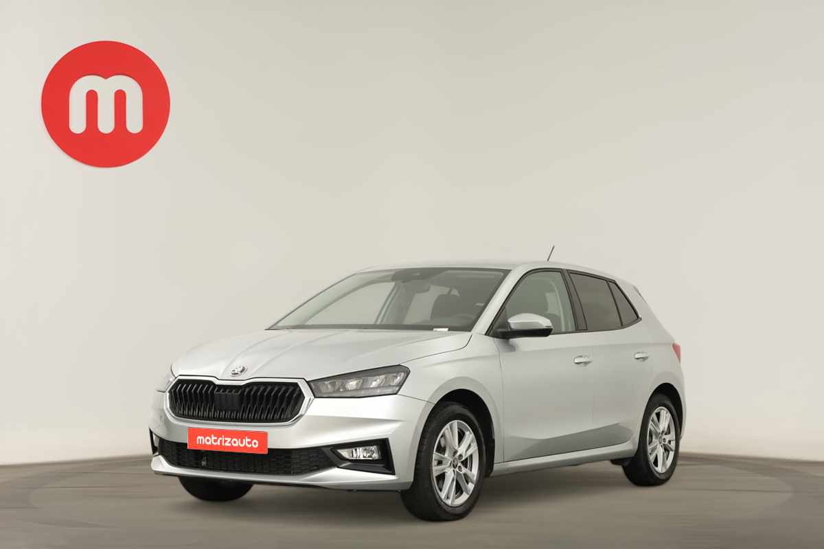 skoda-fabia-2025-gasolina-999cc