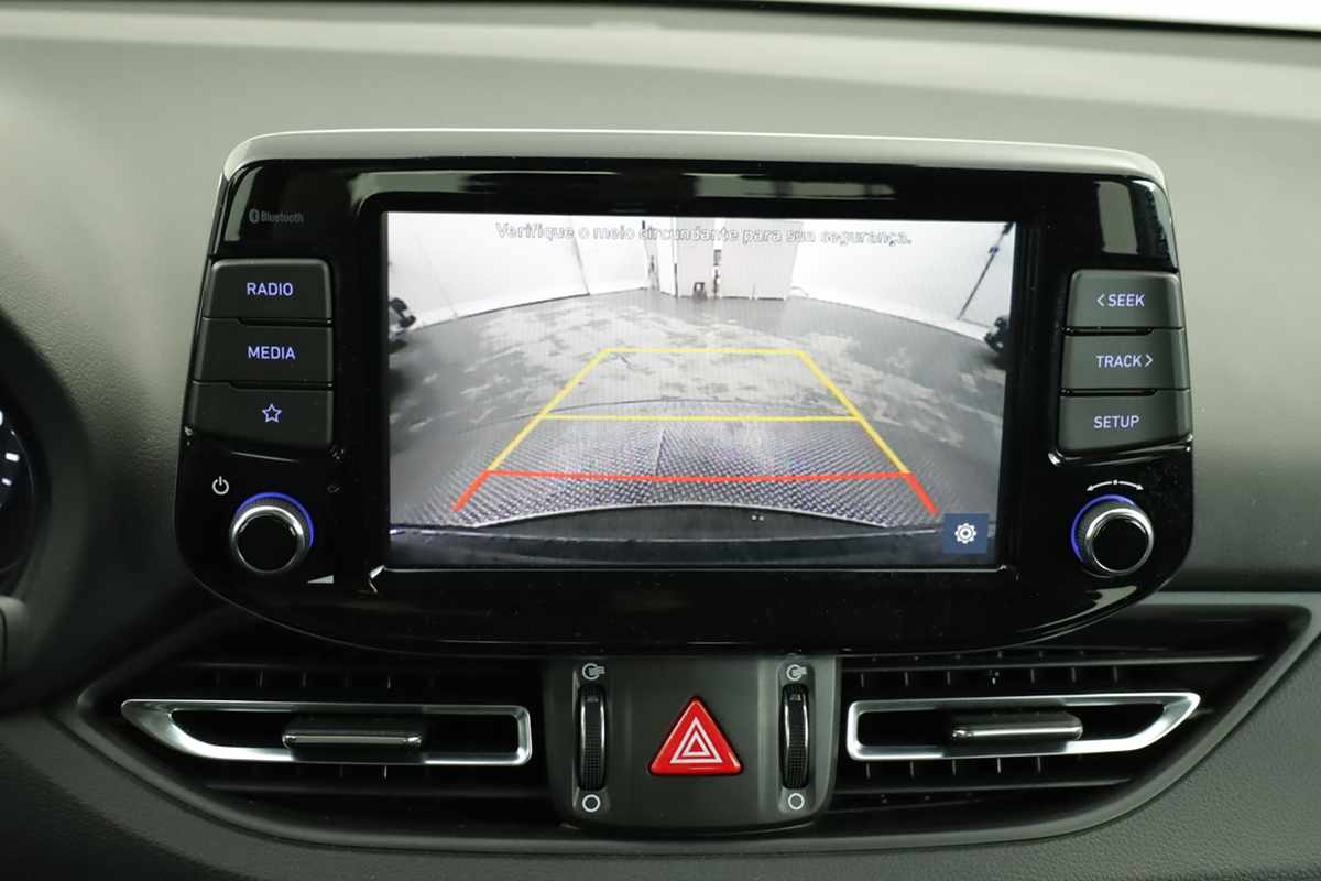 hyundai-i30-2024-gasolina-998cc